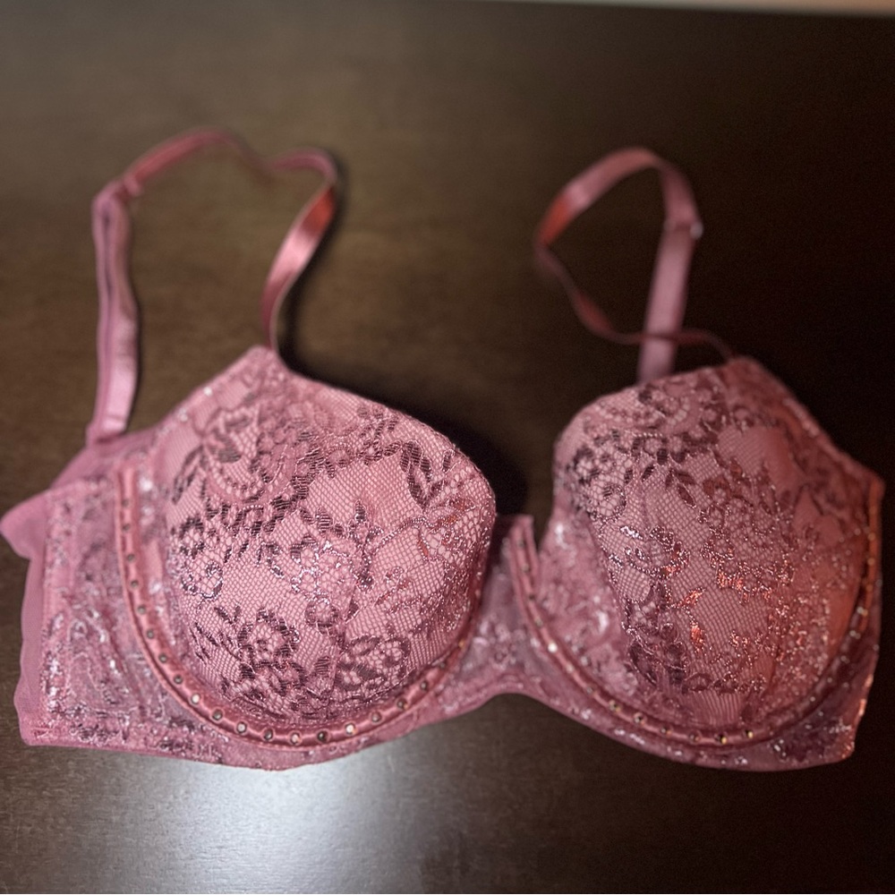 Victoria’s Secret Very Sexy Pink Rhinestone Underwire Lingerie Bra, Size 34C